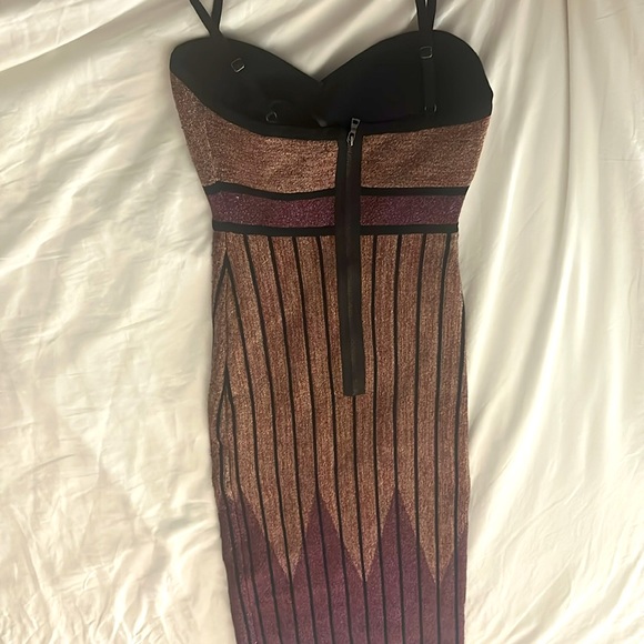 BCBGMaxAzria Pencil Dress - Picture 4 of 4